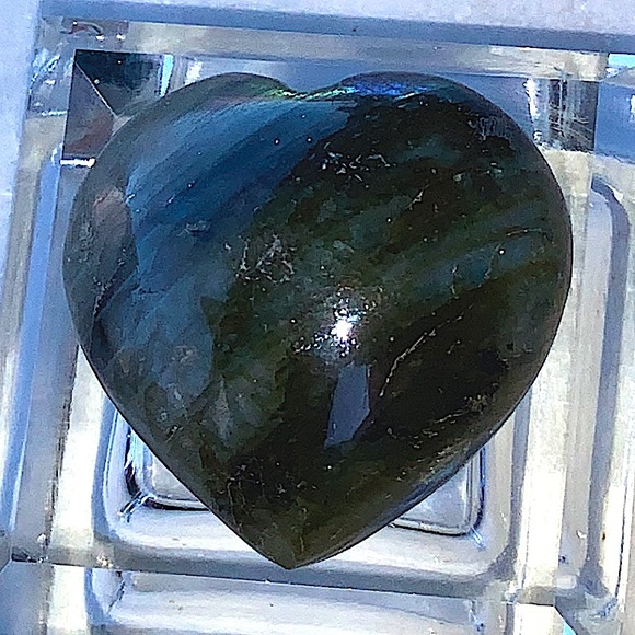 LABRADORITE FLASHY HEART PUFFY NEW HEALING STONE - Picture 9 of 9